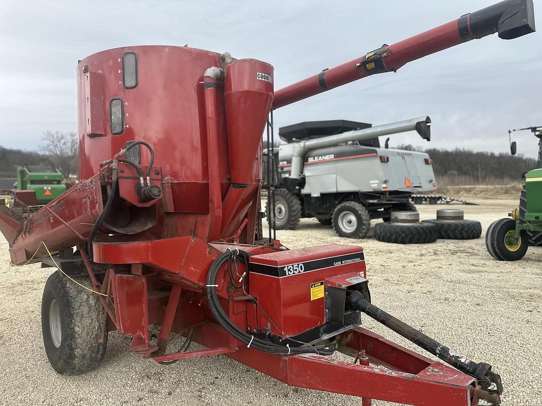 Image of Case IH 1350 Primary image