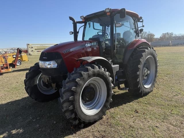 Image of Case IH Maxxum 140 equipment image 2
