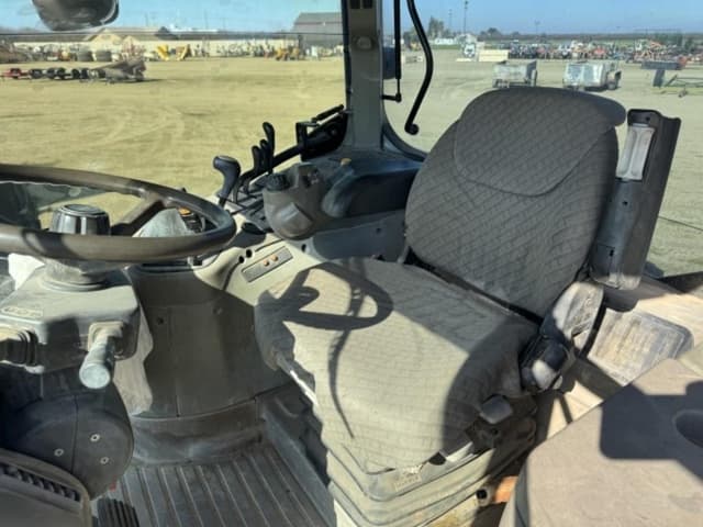 Image of Case IH Maxxum 140 equipment image 3