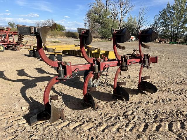 Image of Case IH 145 equipment image 2