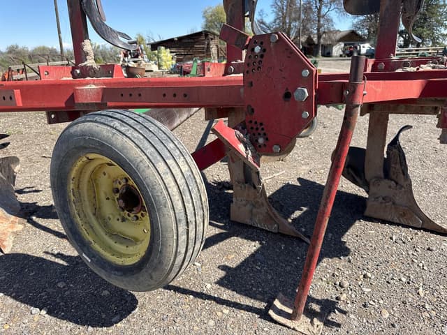 Image of Case IH 145 equipment image 4