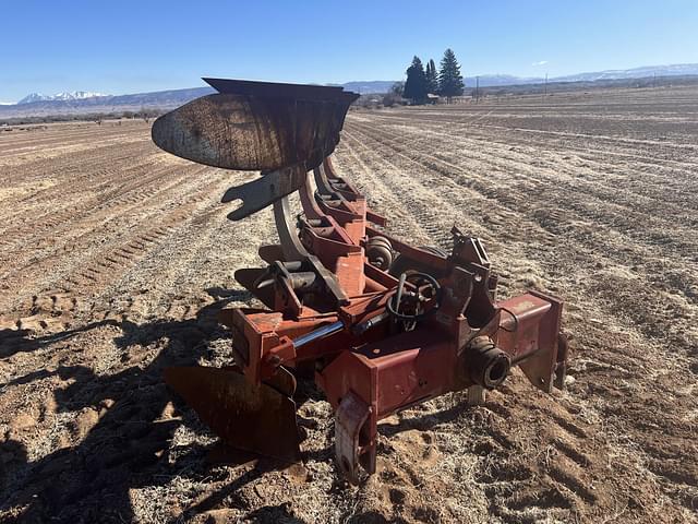 Image of Case IH 145 equipment image 2