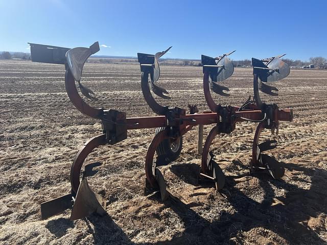 Image of Case IH 145 equipment image 4