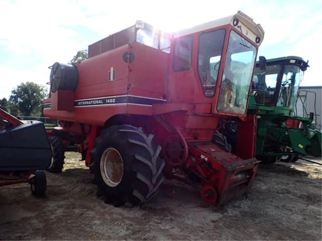 Image of International Harvester 1460 equipment image 2