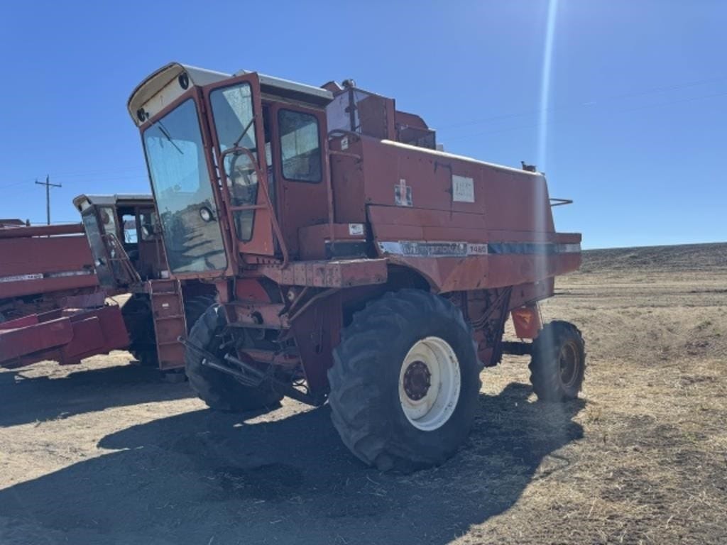 Case IH 1480 Equipment Image0
