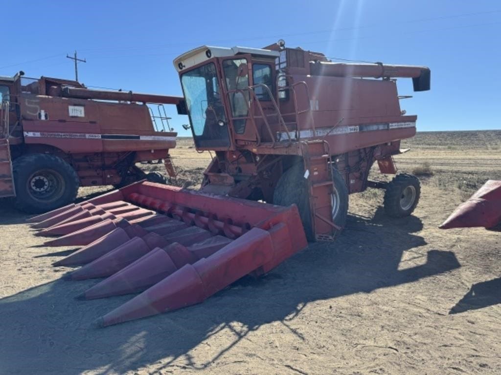 Case IH 1480 Equipment Image0