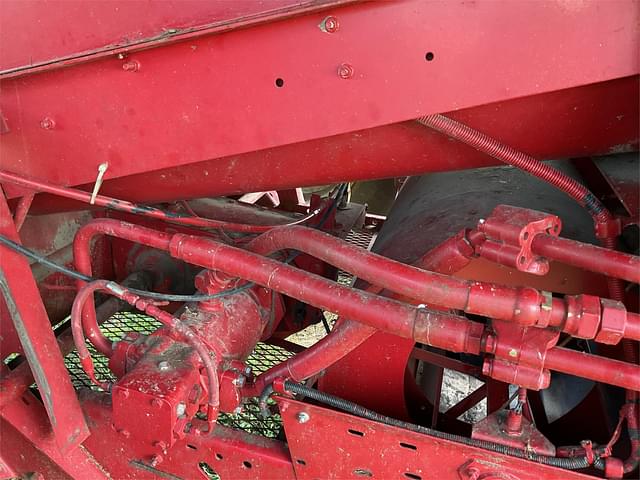 Image of Case IH 1640 equipment image 2