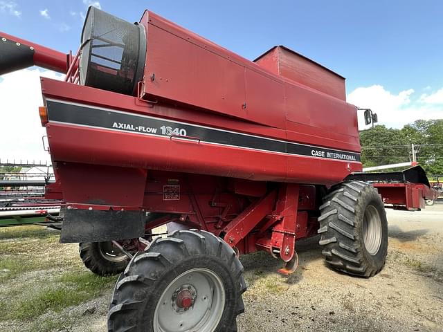 Image of Case IH 1640 equipment image 3