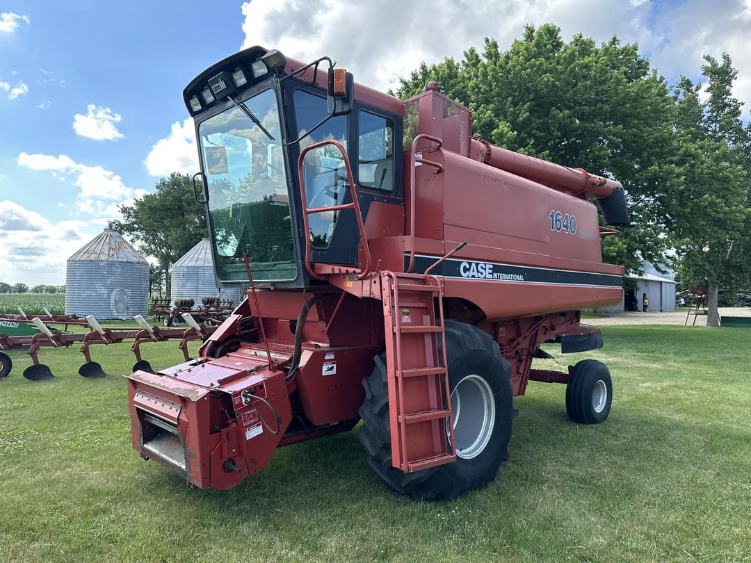Image of Case IH 1640 Primary image