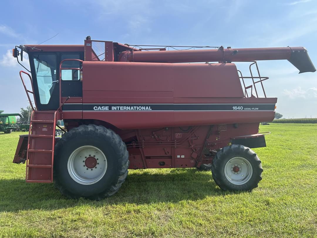 Image of Case IH 1640 Primary image