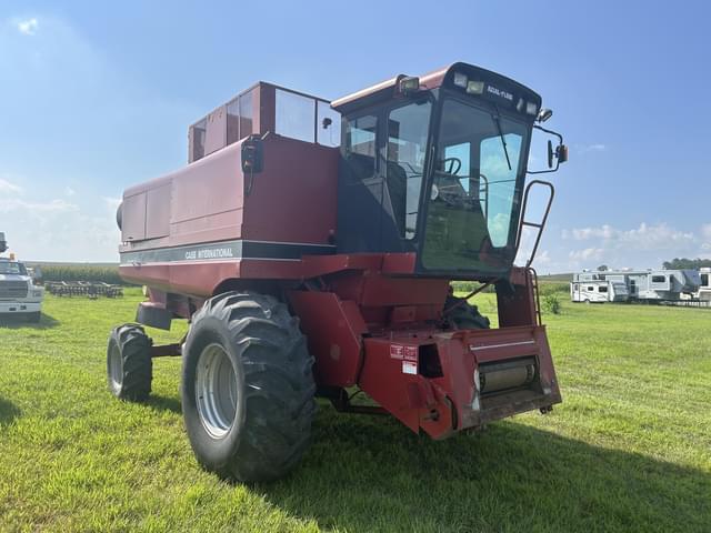 Image of Case IH 1640 equipment image 4