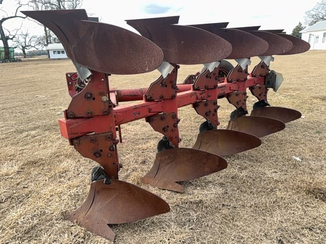 Image of Case IH 165 equipment image 3