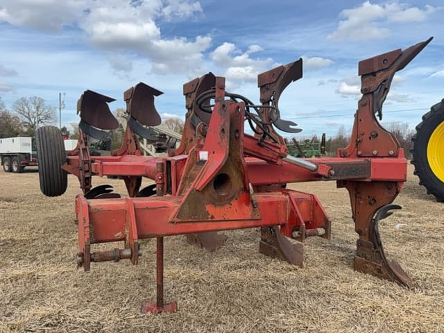 Image of Case IH 165 equipment image 1