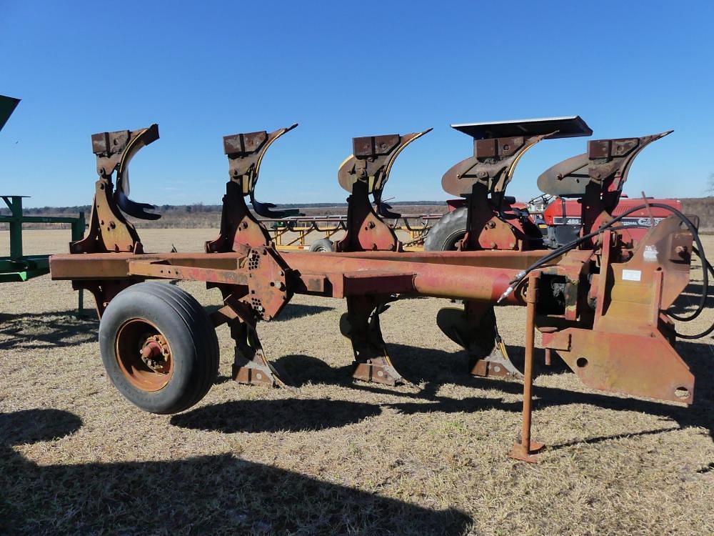 Image of Case IH 165 Primary image