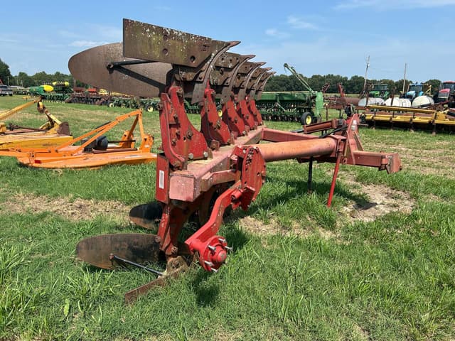 Image of Case IH 165 equipment image 2