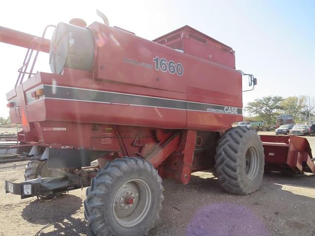 Image of Case IH 1660 equipment image 3