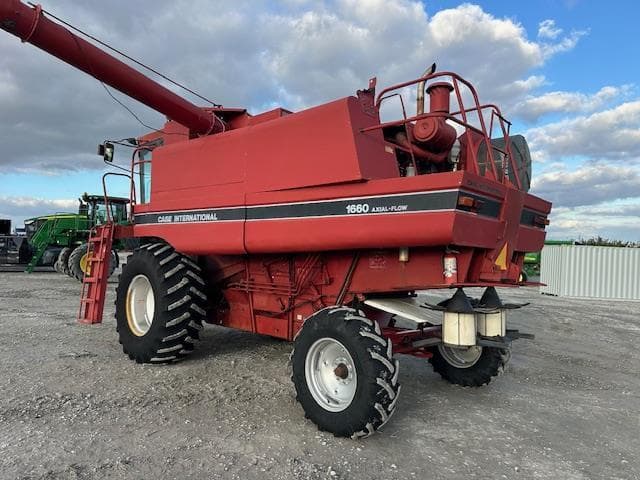Image of Case IH 1660 equipment image 3