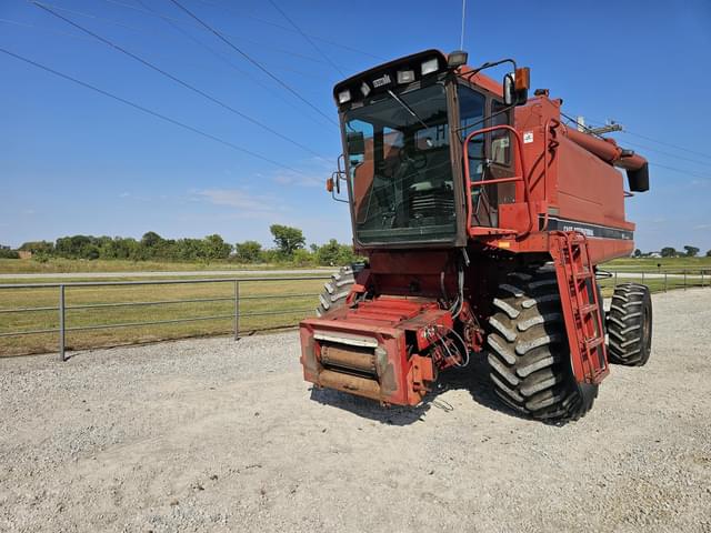 Image of Case IH 1660 equipment image 1