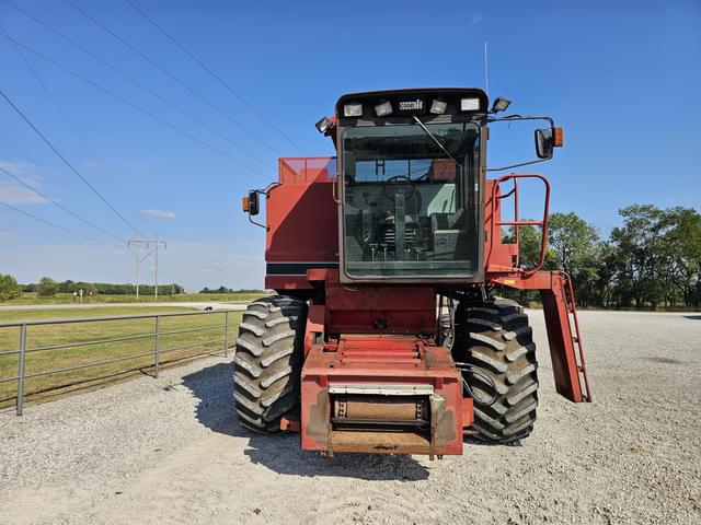 Image of Case IH 1660 equipment image 2