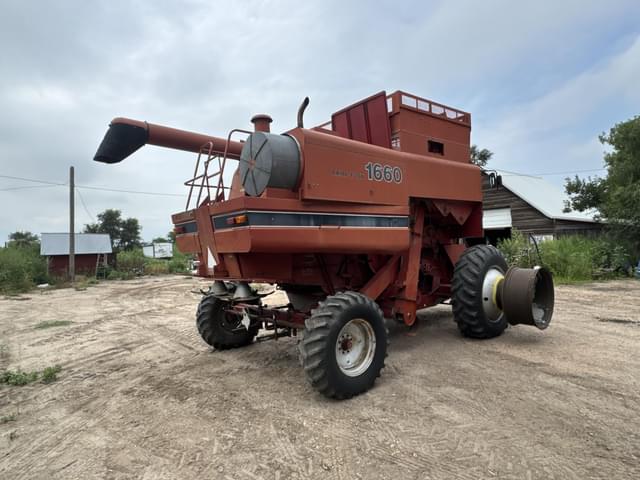 Image of Case IH 1660 equipment image 4