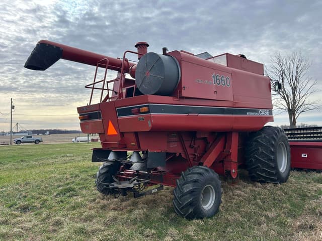 Image of Case IH 1660 equipment image 4