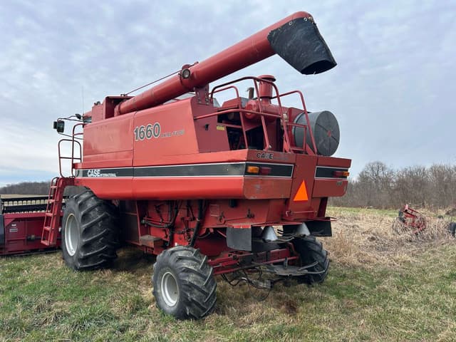 Image of Case IH 1660 equipment image 2