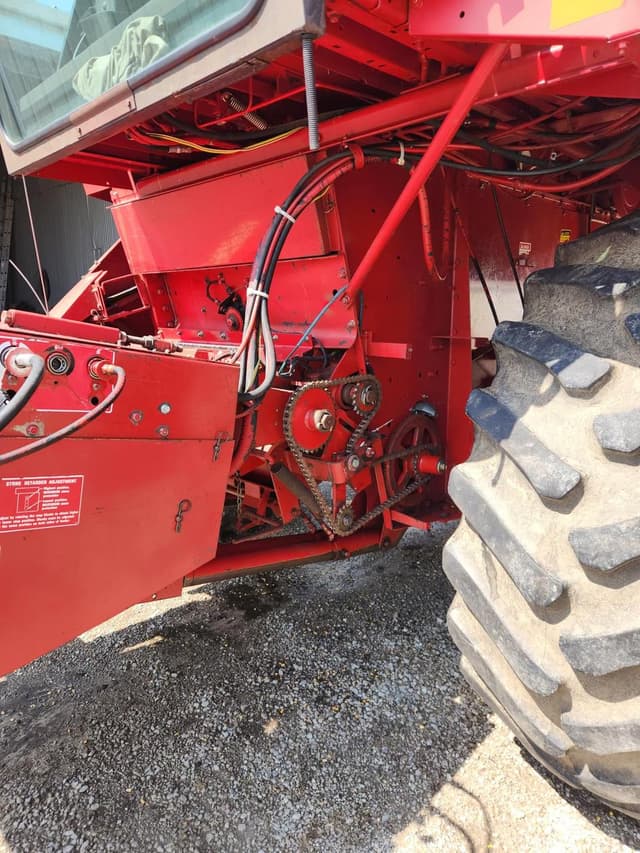 Image of Case IH 1660 equipment image 3