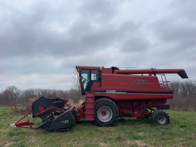 Image of Case IH 1660 equipment image 1