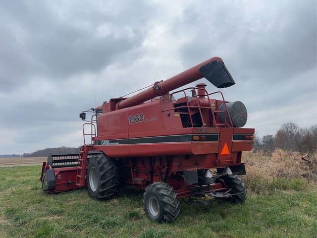 Image of Case IH 1660 equipment image 2