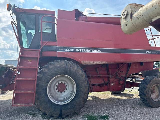 Image of Case IH 1660 equipment image 4