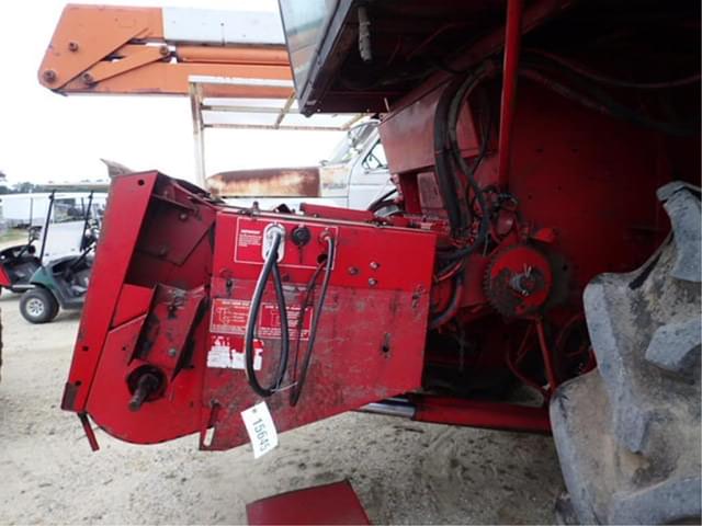 Image of Case IH 1660 equipment image 4