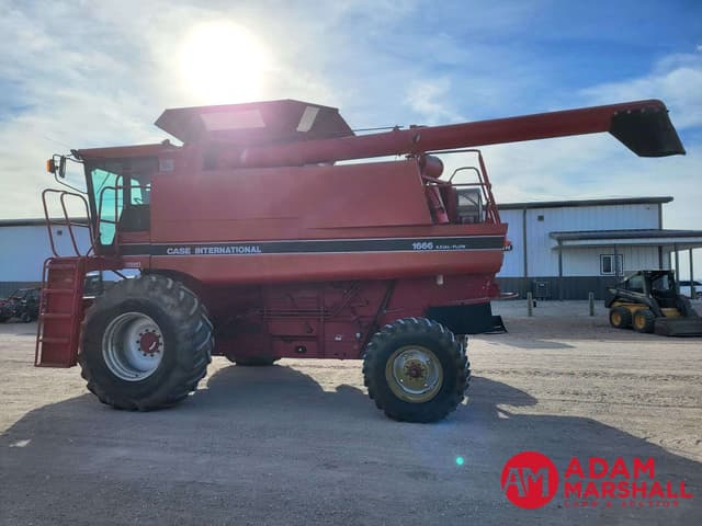 Image of Case IH 1666 equipment image 4