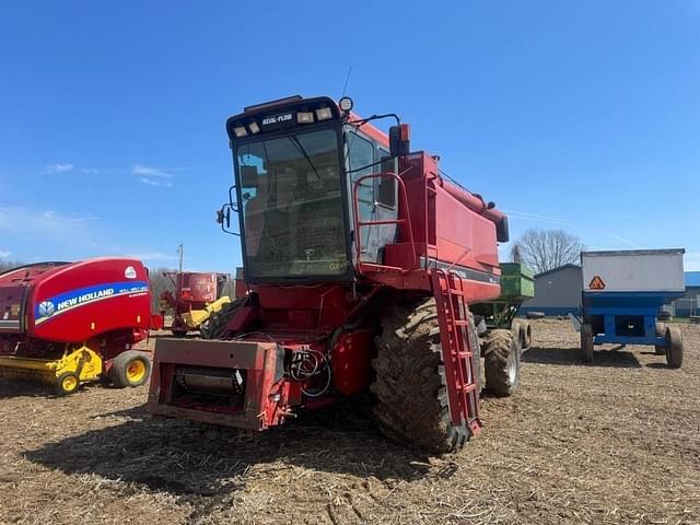 Image of Case IH 1666 equipment image 2