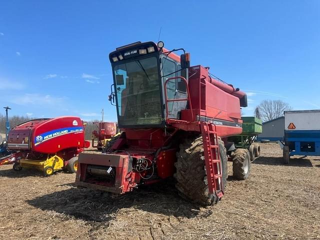 Image of Case IH 1666 equipment image 1