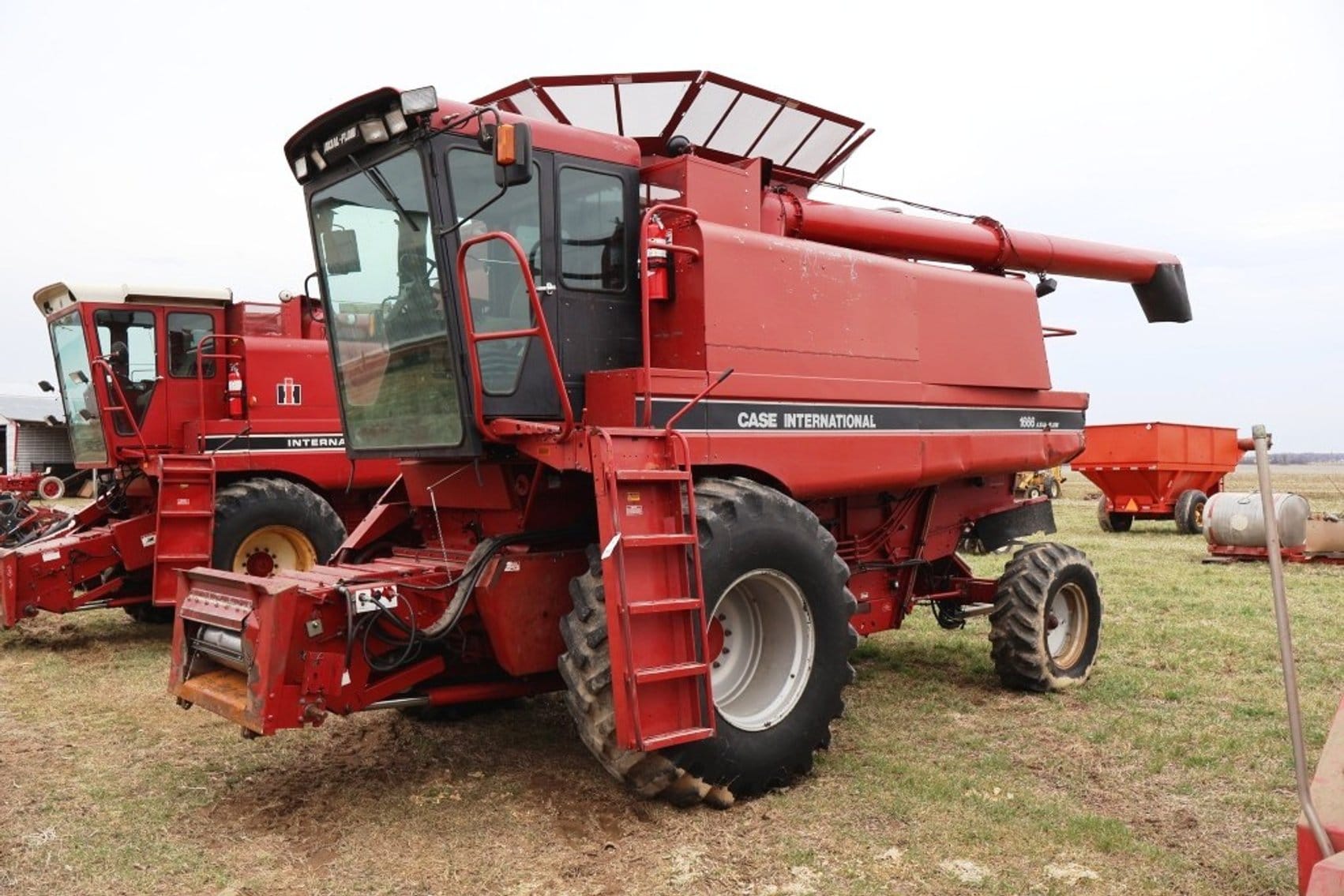 Case IH 1666 Equipment Image0