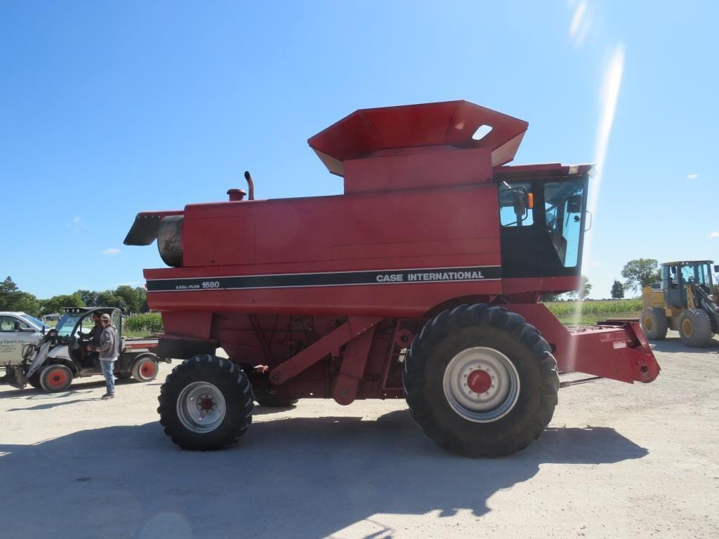 Main image Case IH 1680