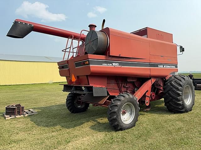 Image of Case IH 1680 equipment image 1