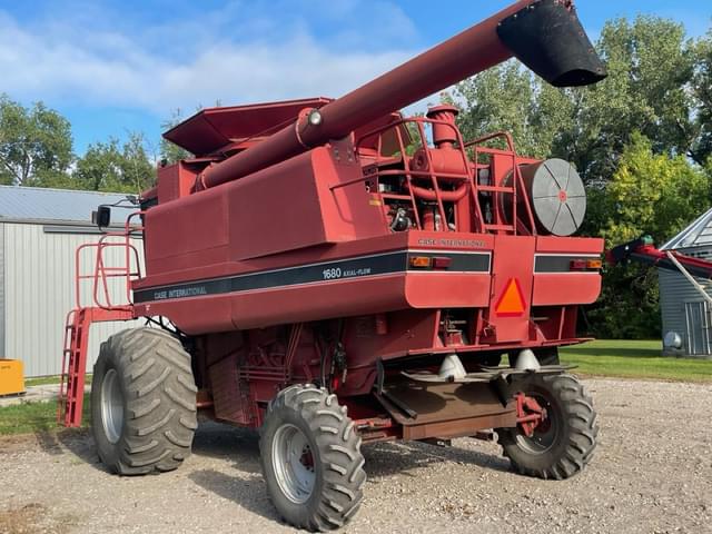 Image of Case IH 1680 equipment image 2