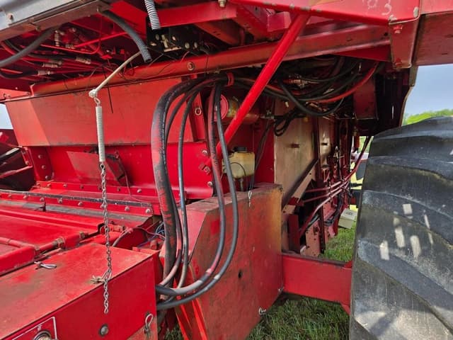 Image of Case IH 1680 equipment image 4
