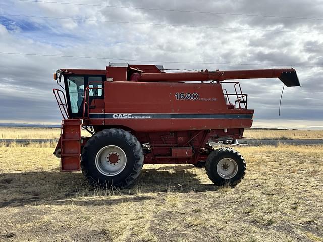 Image of Case IH 1680 equipment image 2