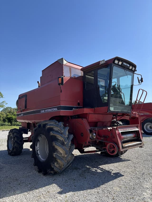 Image of Case IH 1688 equipment image 1