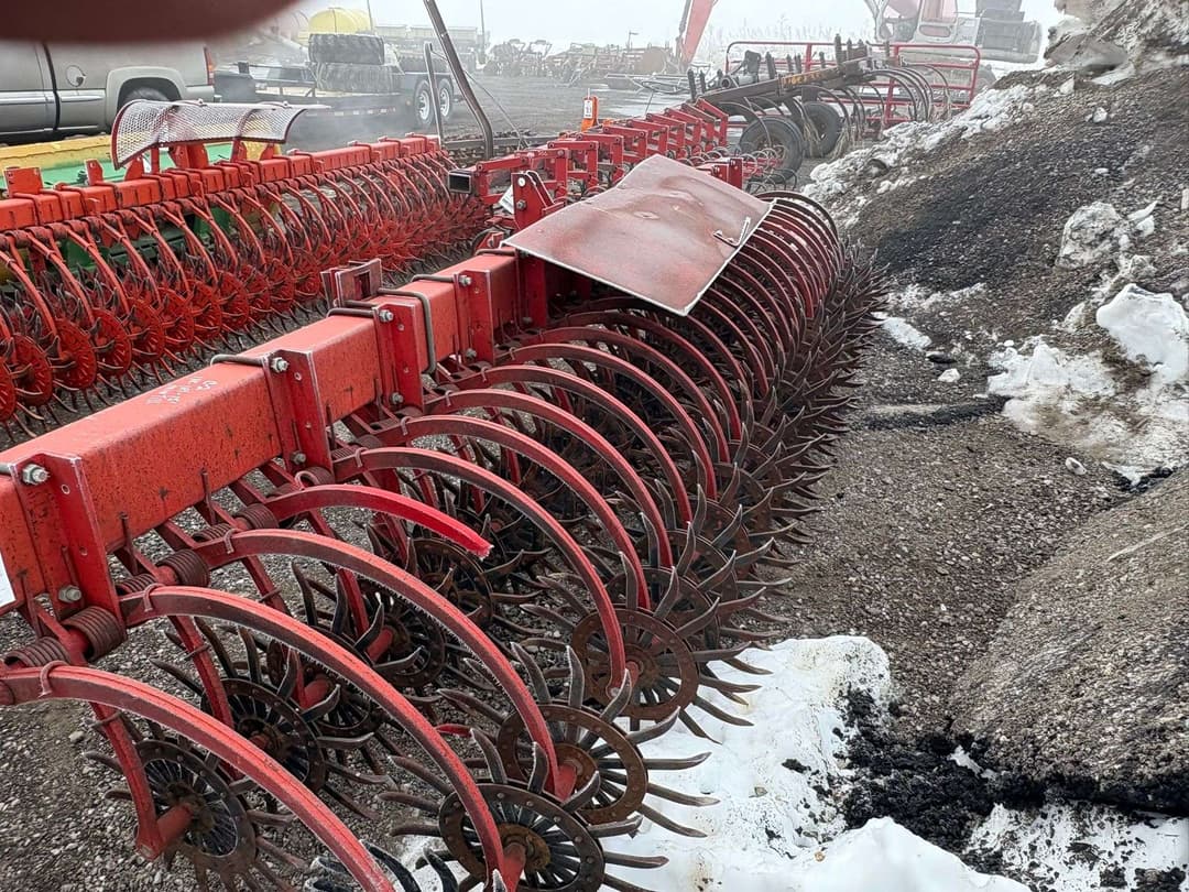 Image of Case IH 181MT Image 1