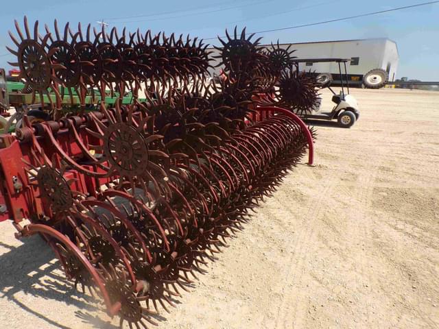 Image of Case IH 181MT equipment image 4