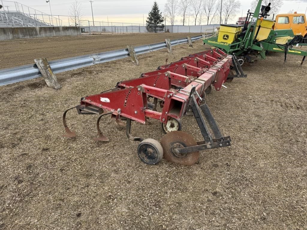 Case IH 1820 Equipment Image0
