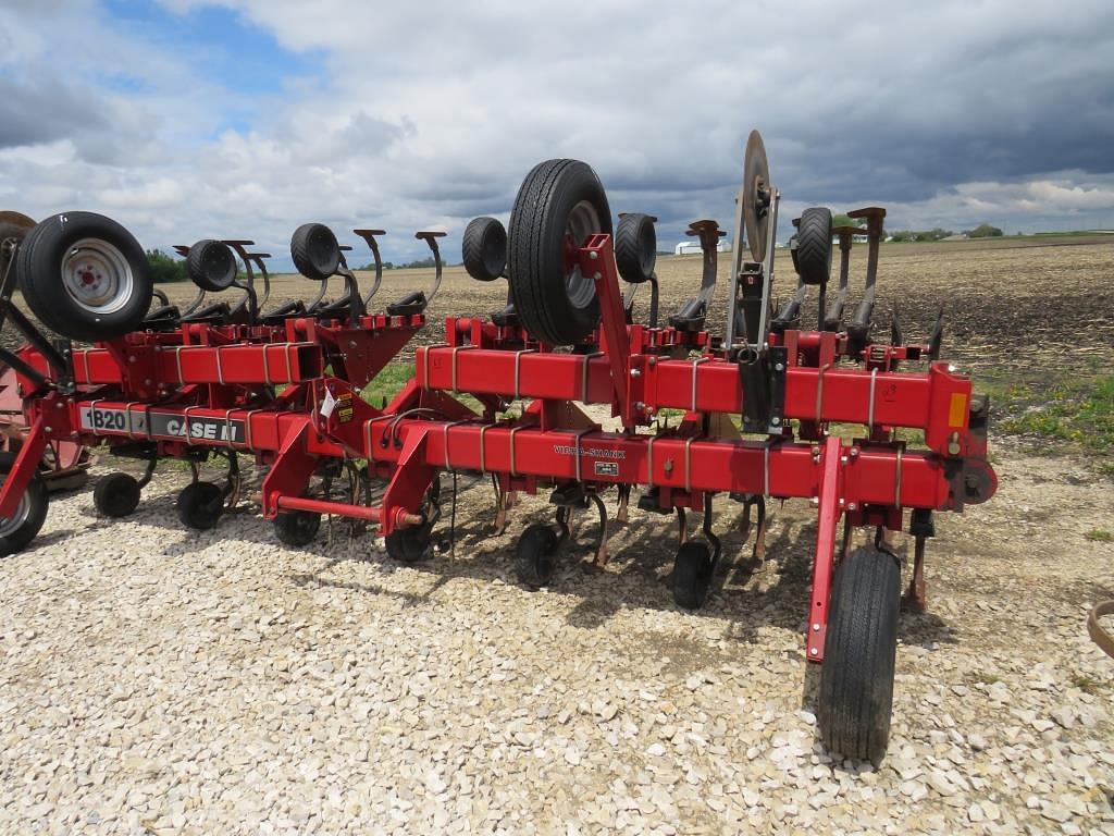 Image of Case IH 1820 Primary image