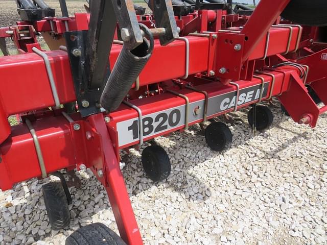 Image of Case IH 1820 equipment image 4