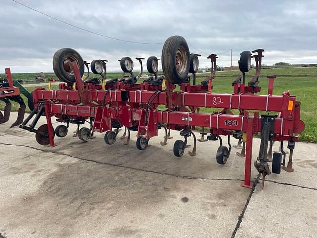 Image of Case IH 183 equipment image 1