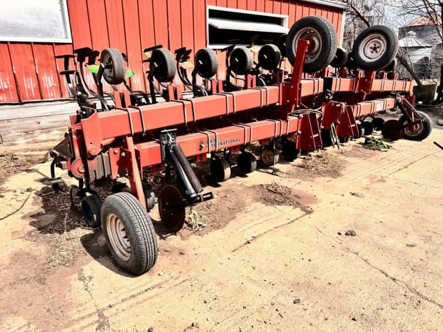 Image of Case IH 183 equipment image 3