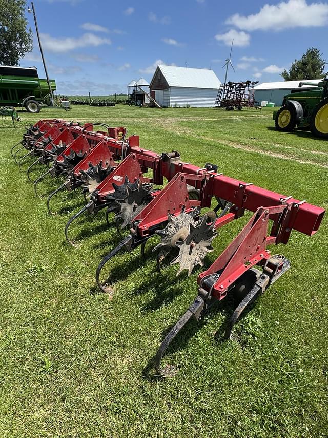 Image of Case IH 183 equipment image 3