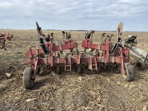Case IH 183 Image